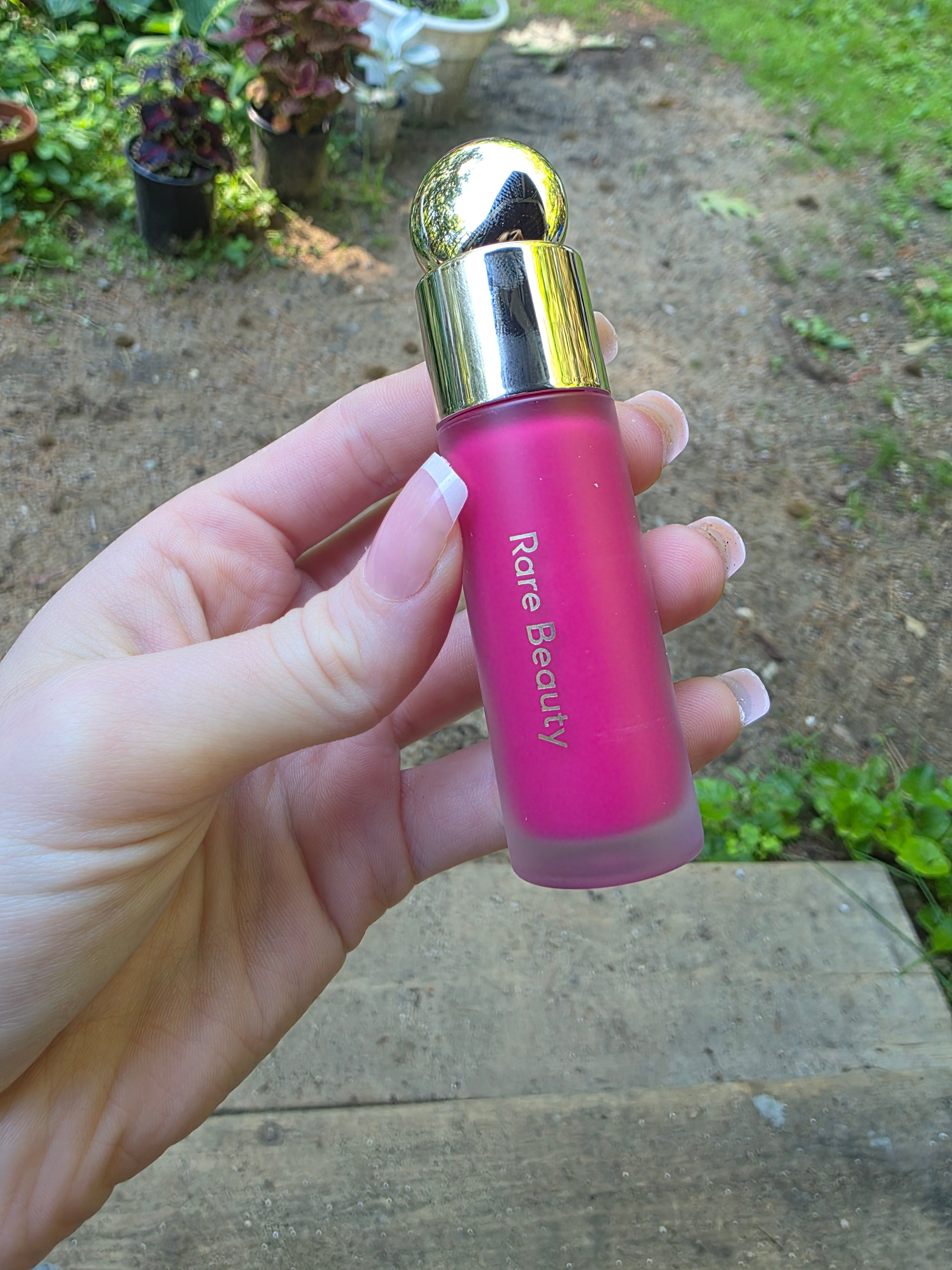 Rare Beauty Soft Pinch Liquid Blush - Shade Lucky